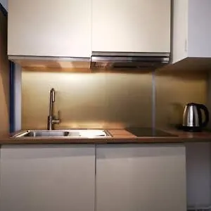 Charmant Studio Meublé 30 Min Paris, 5 Min Evry, Proche Aéroport Orly , Ris-Orangis France