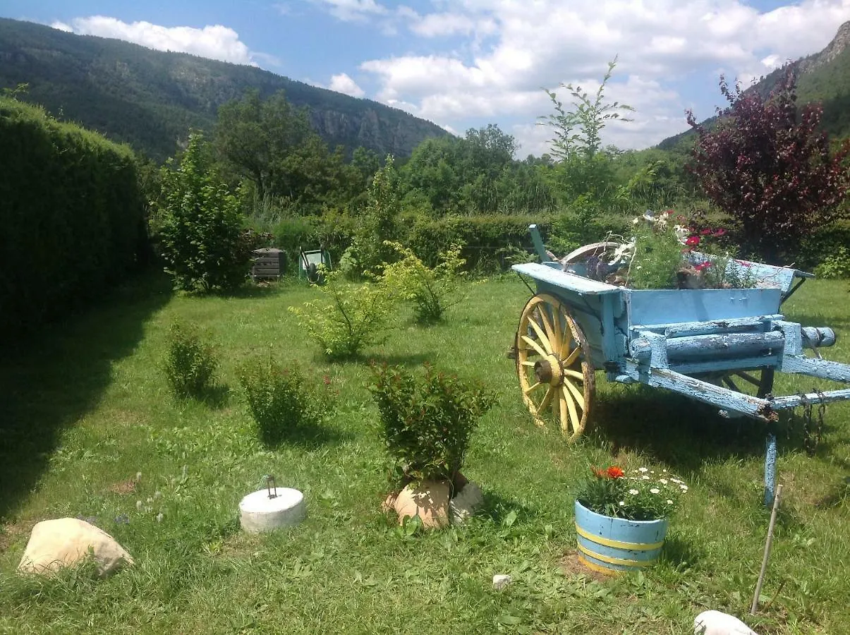 Chezlesmarmottes Villa Saint-Julien-du-Verdon 0*,  France